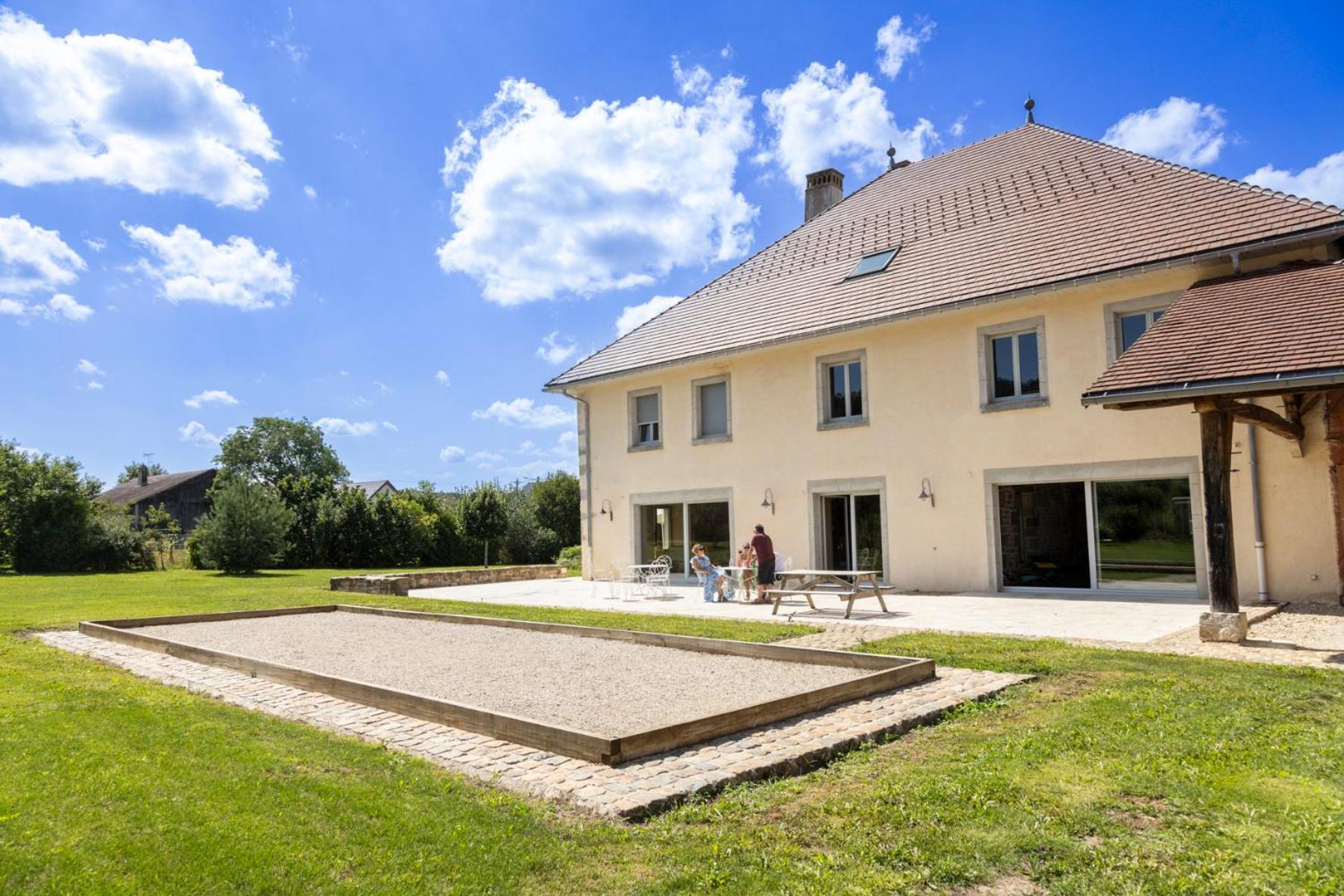 Bed and Breakfast Le Relais Des Deux Tours Brémondans Exterior foto