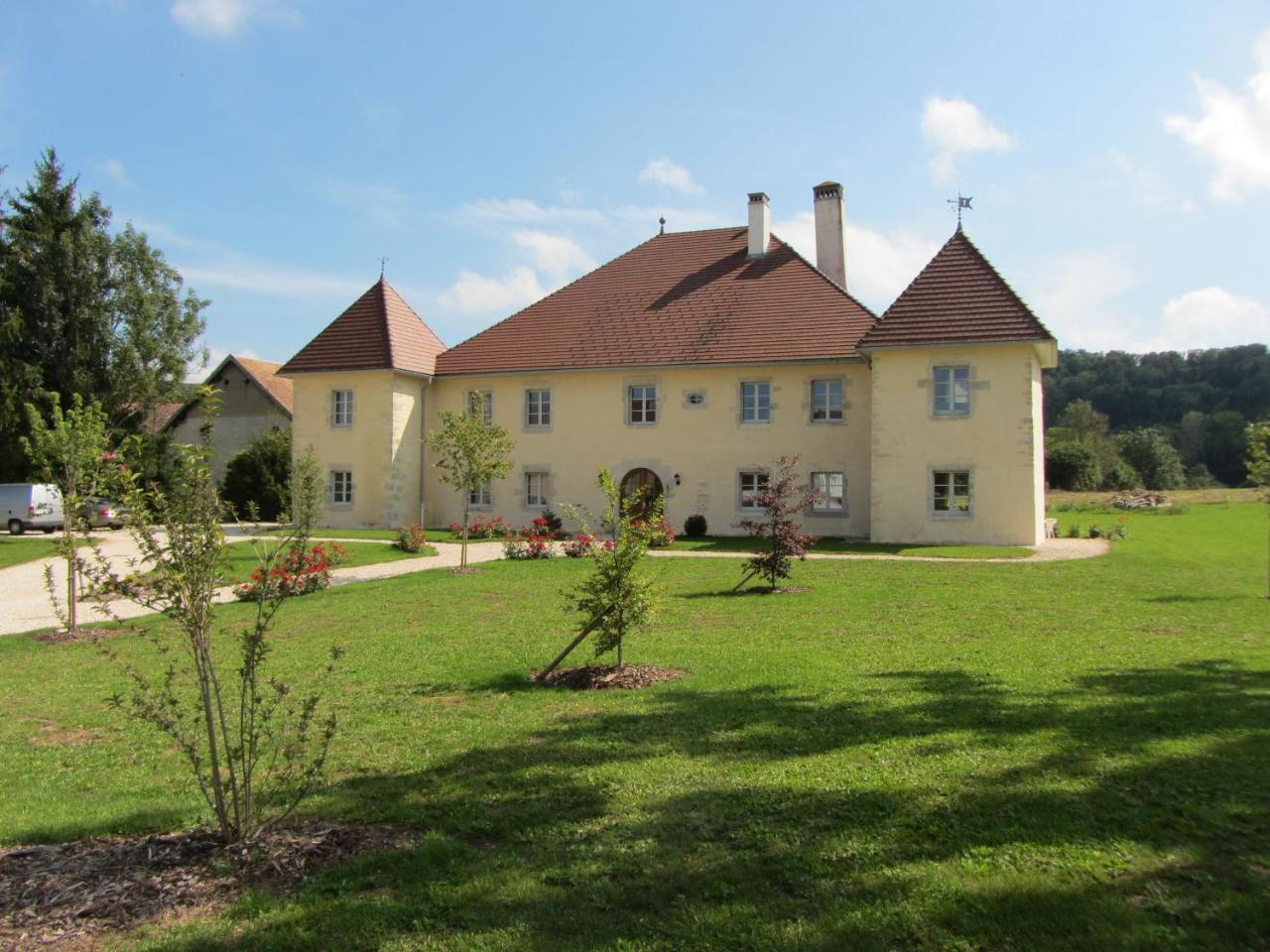 Bed and Breakfast Le Relais Des Deux Tours Brémondans Exterior foto